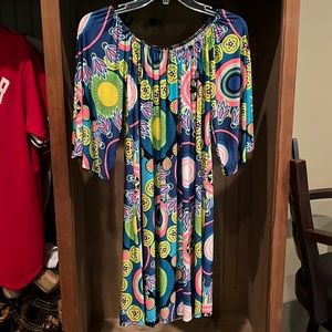 Like new medium vibrant off the shoulder